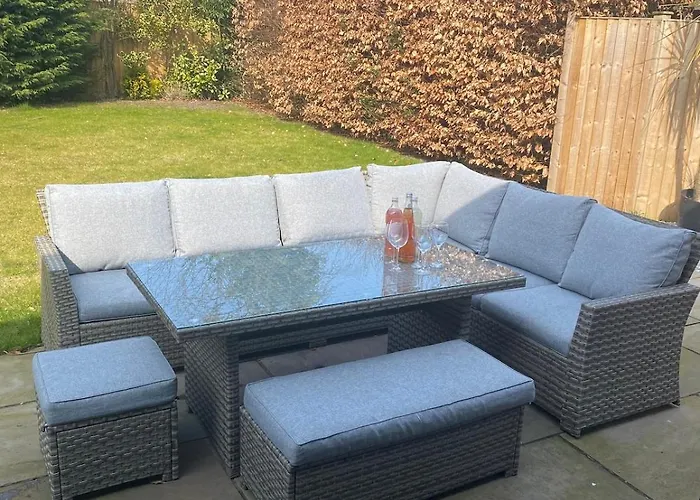 York - Entire With Parking And Garden *